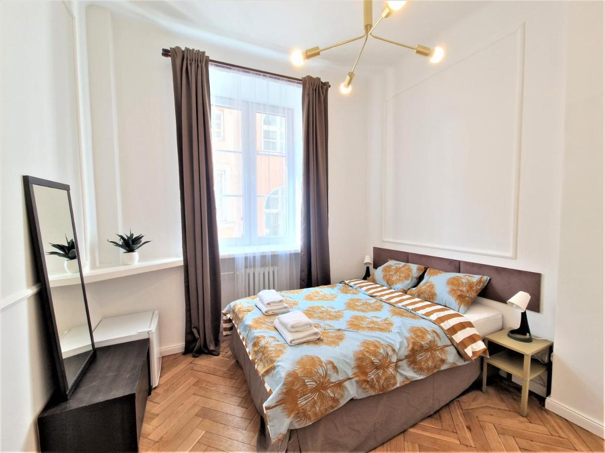 J&W Apartments Swietojanska Rooms Varşova Dış mekan fotoğraf
